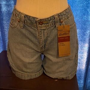 Levi’s Jean shorts